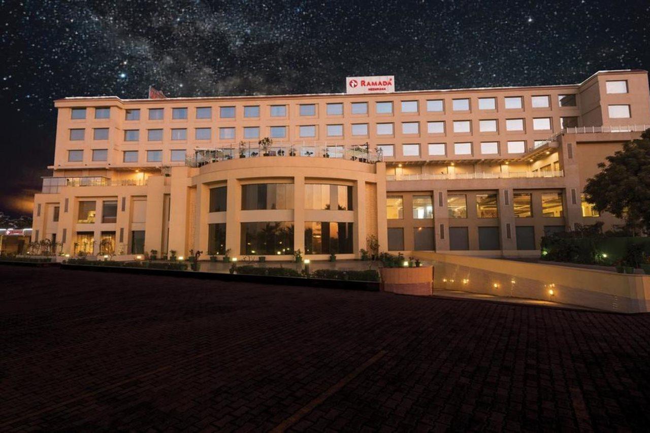 Ramada Neemrana Otel Dış mekan fotoğraf