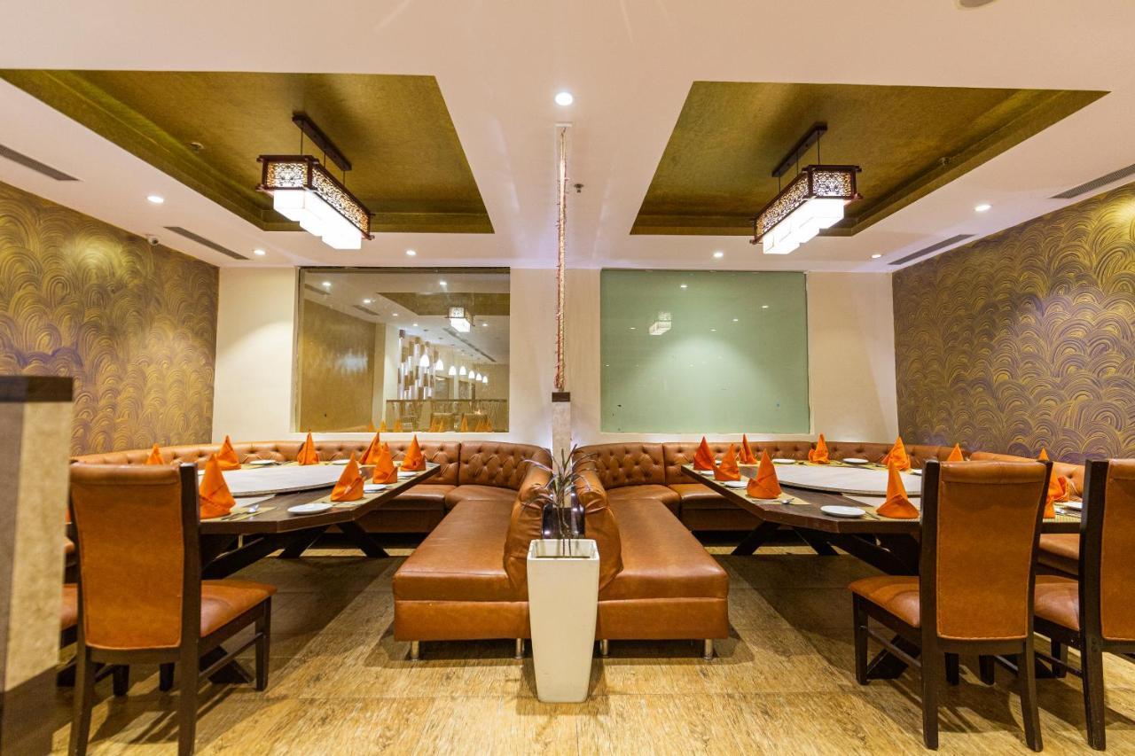 Ramada Neemrana Otel Dış mekan fotoğraf