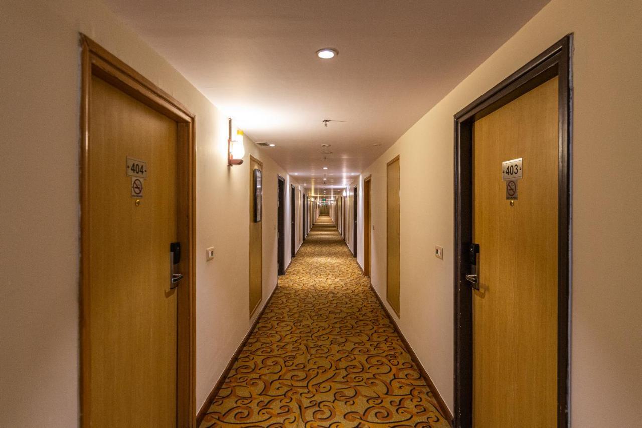 Ramada Neemrana Otel Dış mekan fotoğraf